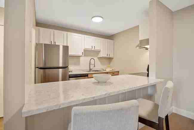 1150 Vine St #HH42 - Photo 6 of 13