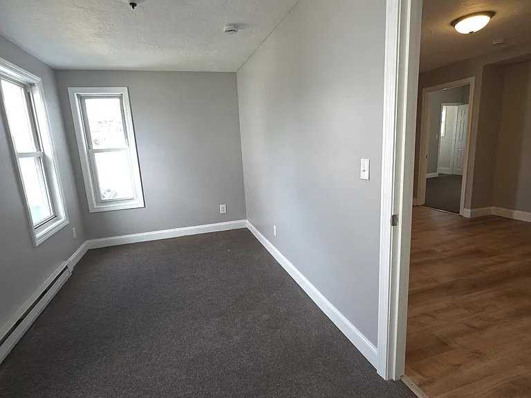 25 Lester St #1 - Photo 4 of 9