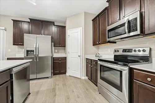 2464 Laylas Way - Photo 2 of 13