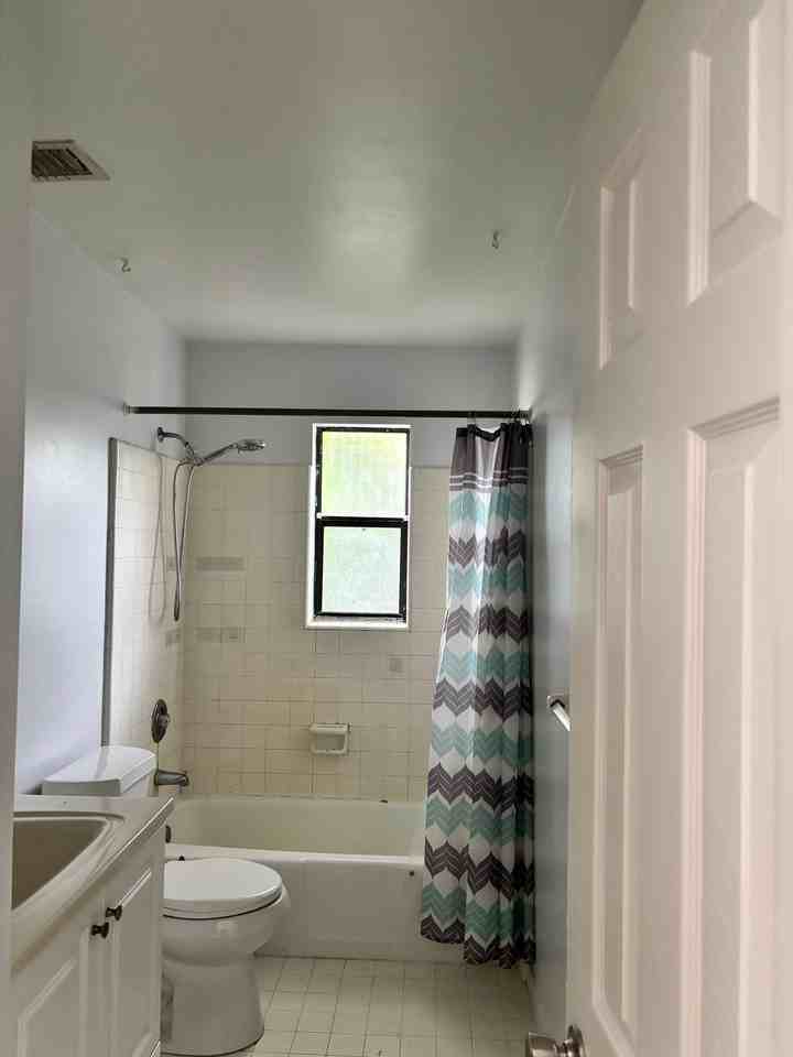 8398 Se Pine Cir #1 - Photo 7 of 8