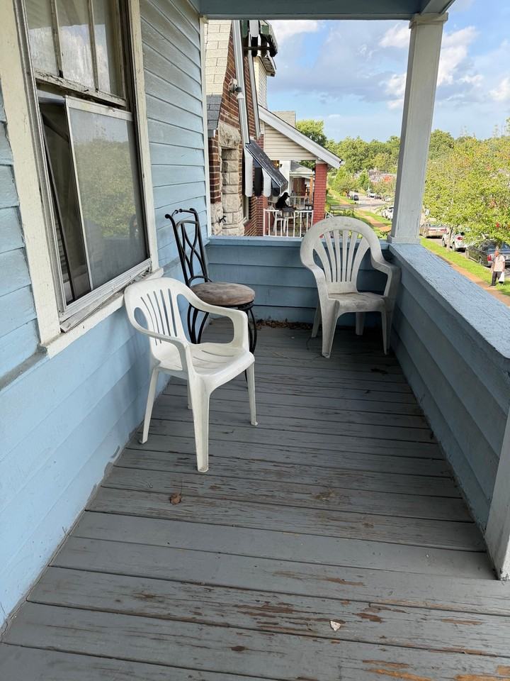 5363 Arlington Ave - Photo 2 of 20