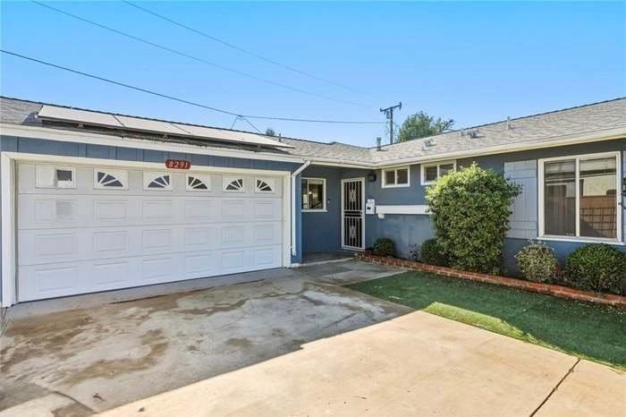 8291 San Helice Cir - Photo 2 of 9