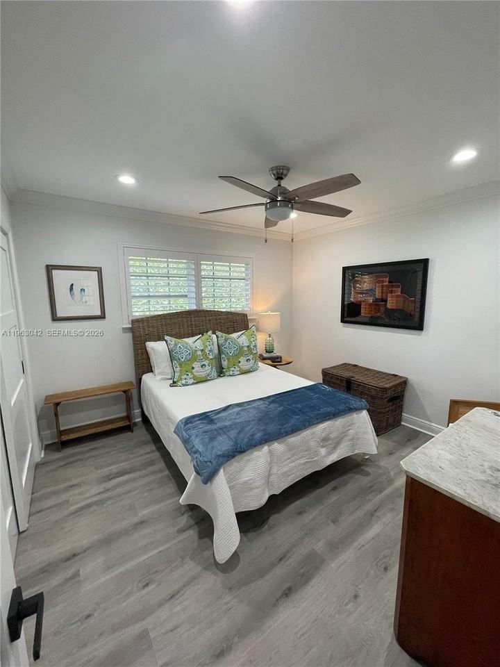 1209 Campo Sano Ave #1209 - Photo 5 of 10
