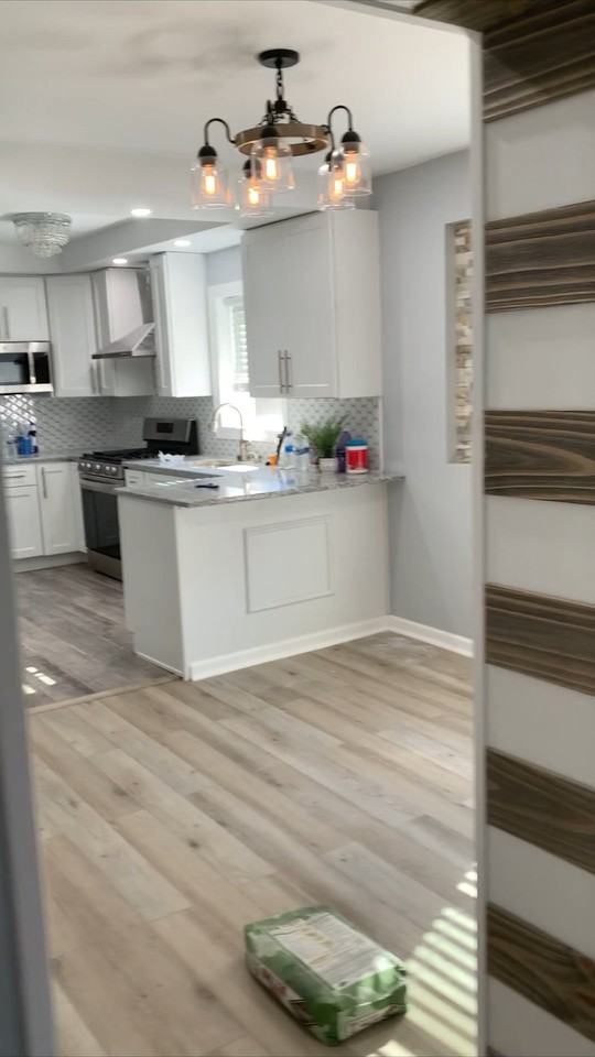 33 Jeanette St #1 - Photo 4 of 16