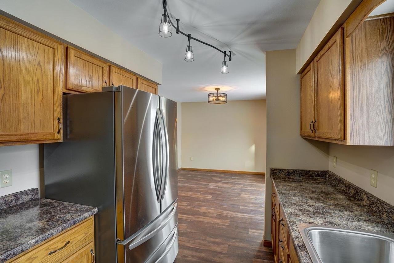 3601 Basalt Ln - Photo 5 of 20
