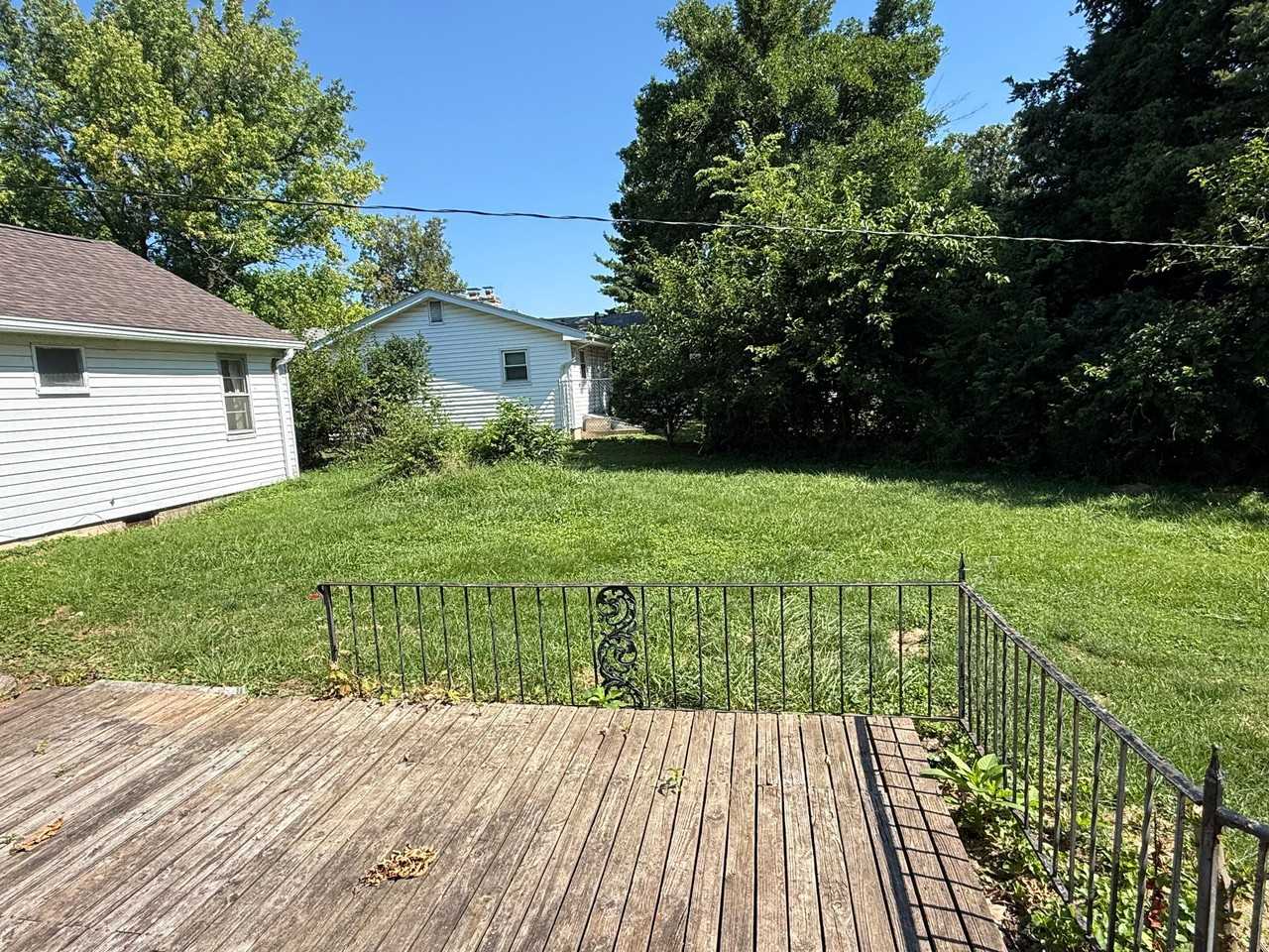 3114 Lakeland Rd - Photo 3 of 16