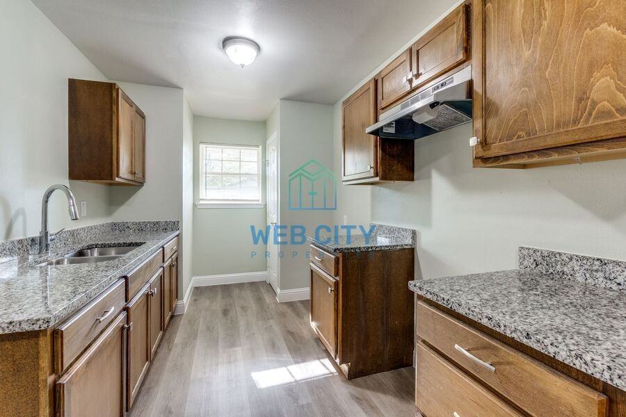 6330 Cinnamon Oaks Dr - Photo 5 of 12