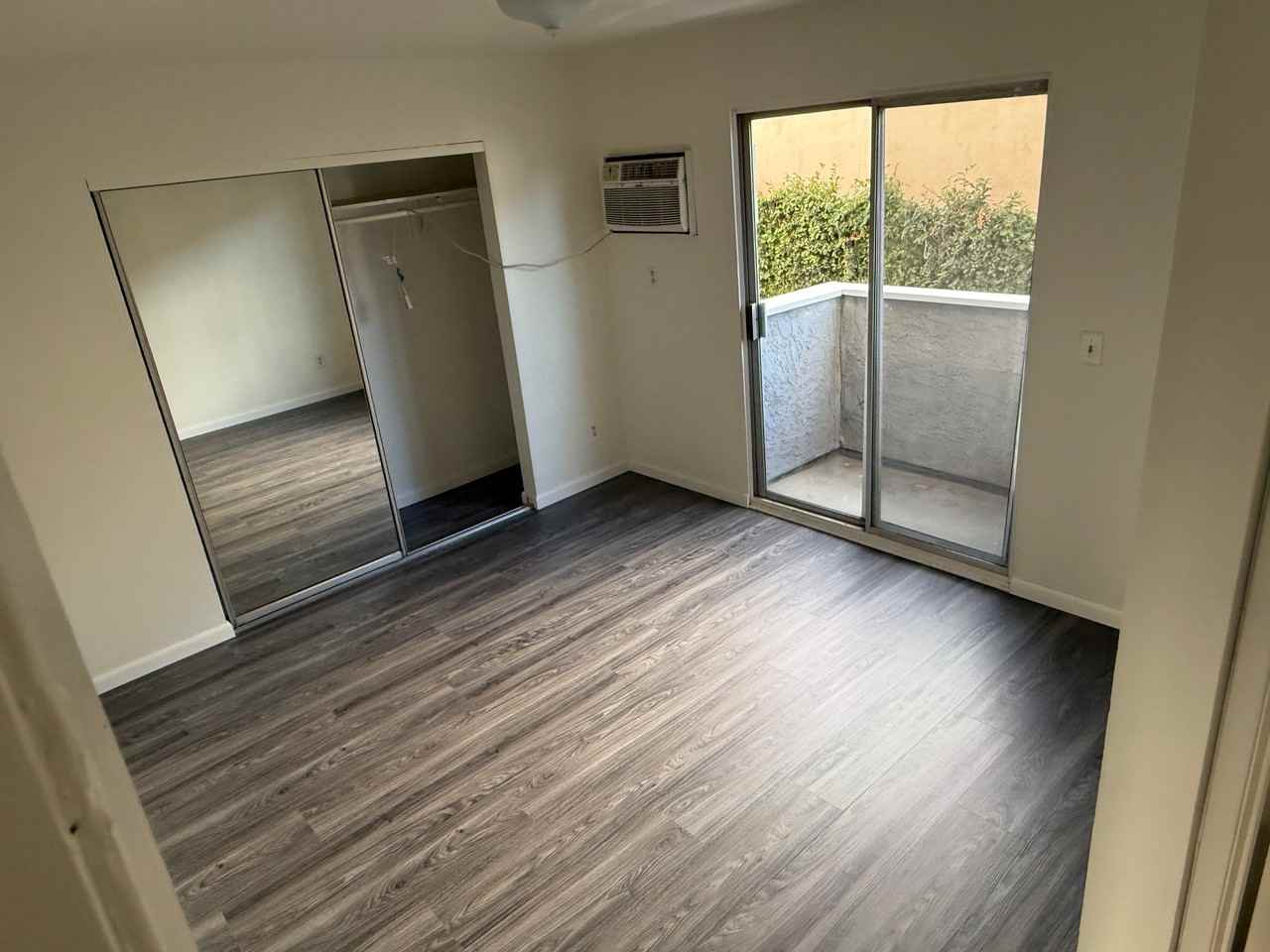 18360 Napa St - Photo 6 of 10