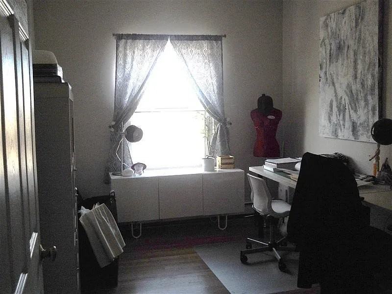 1 Pleasant St #3 - Photo 4 of 6