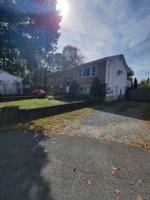featured image of 14 Brook St #3