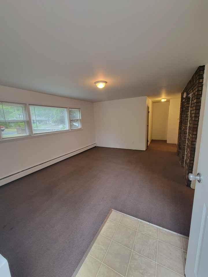 14 Brook St #3 - Photo 3 of 9