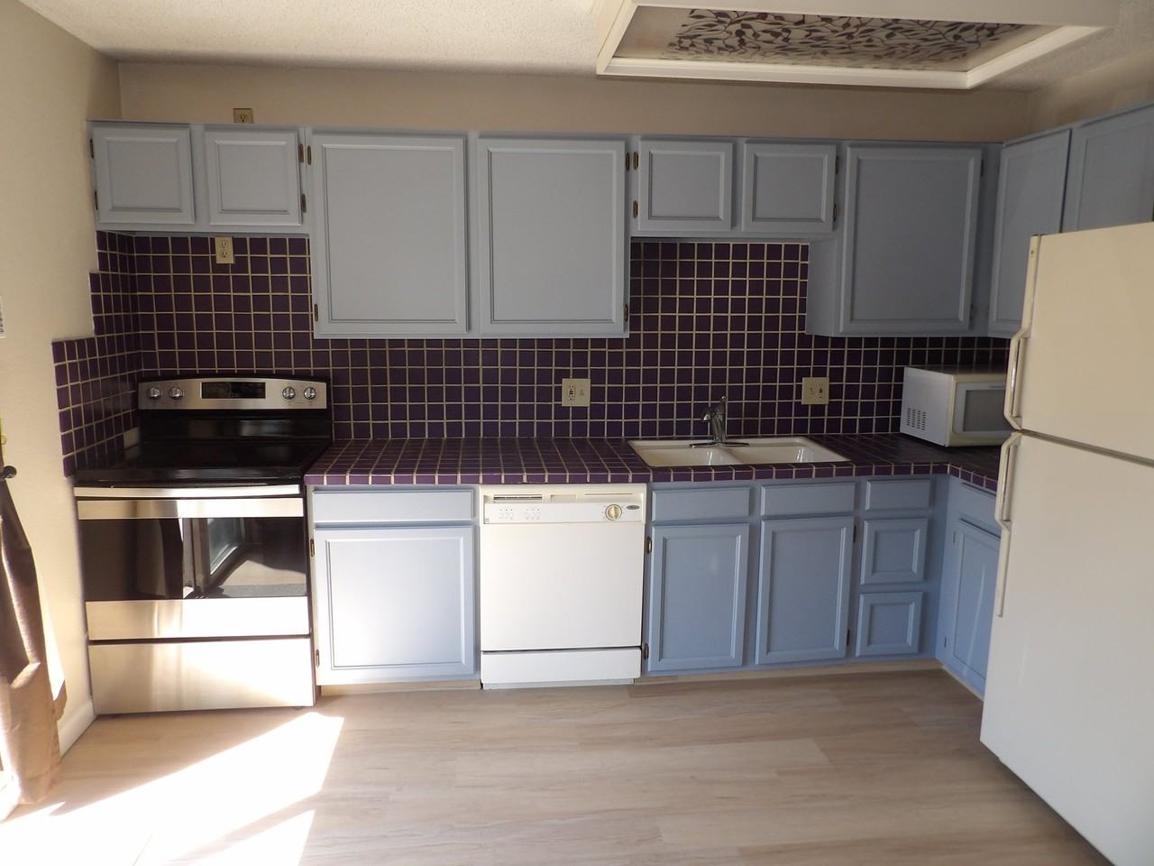 6419 Village Ln - Photo 4 of 20