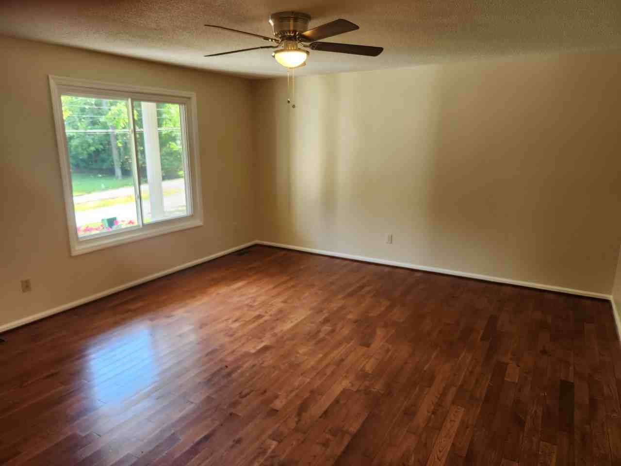 1830 Lowe St - Photo 7 of 18