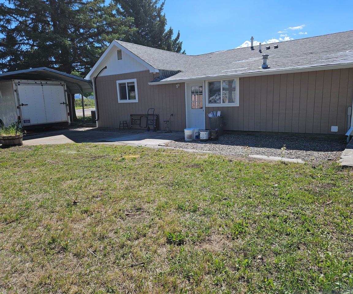 132 E Front St - Photo 3 of 17