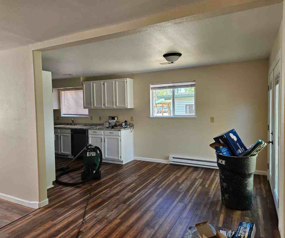 132 E Front St - Photo 6 of 17