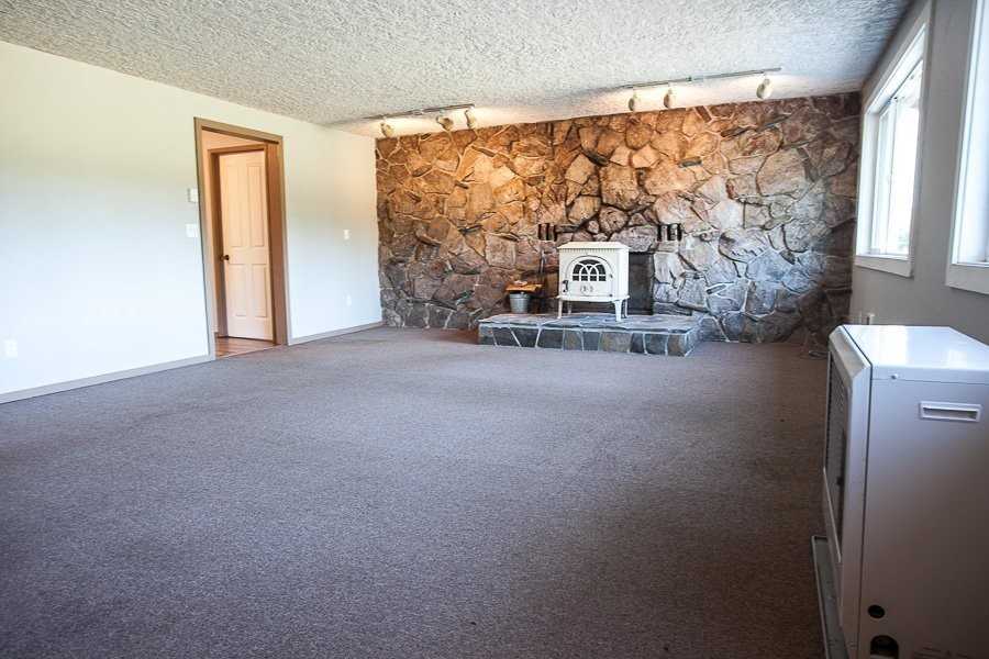 95 Rattlesnake Rd - Photo 3 of 17
