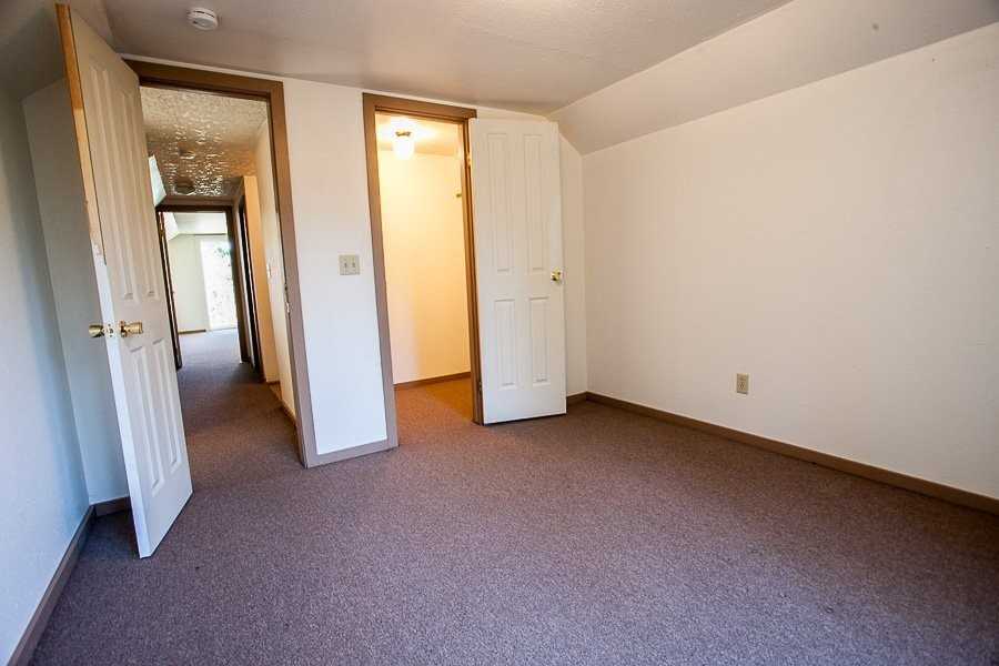 95 Rattlesnake Rd - Photo 7 of 17