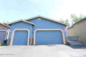 featured image of 20506 Birch Crest Ln