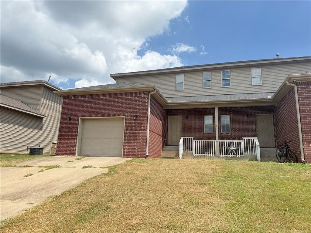 603 Sw Loudon Dr #1 - Photo 2 of 18