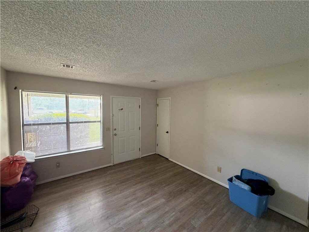 1657 W Pleasant Grove Rd #C - Photo 2 of 15