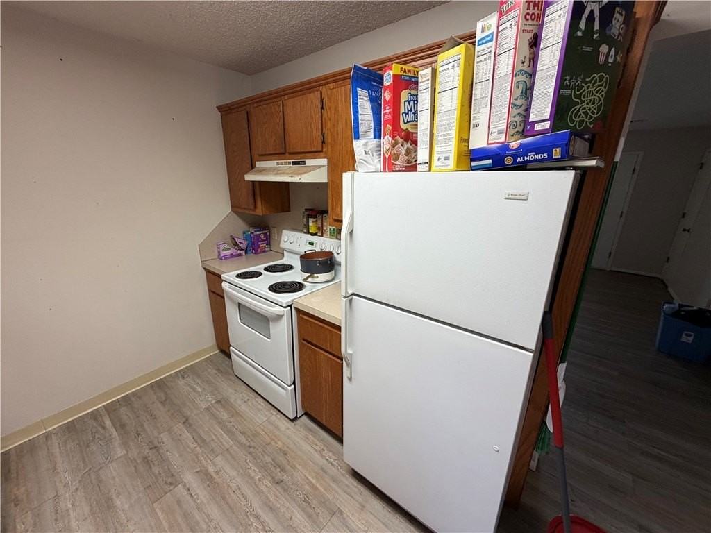 1657 W Pleasant Grove Rd #C - Photo 6 of 15