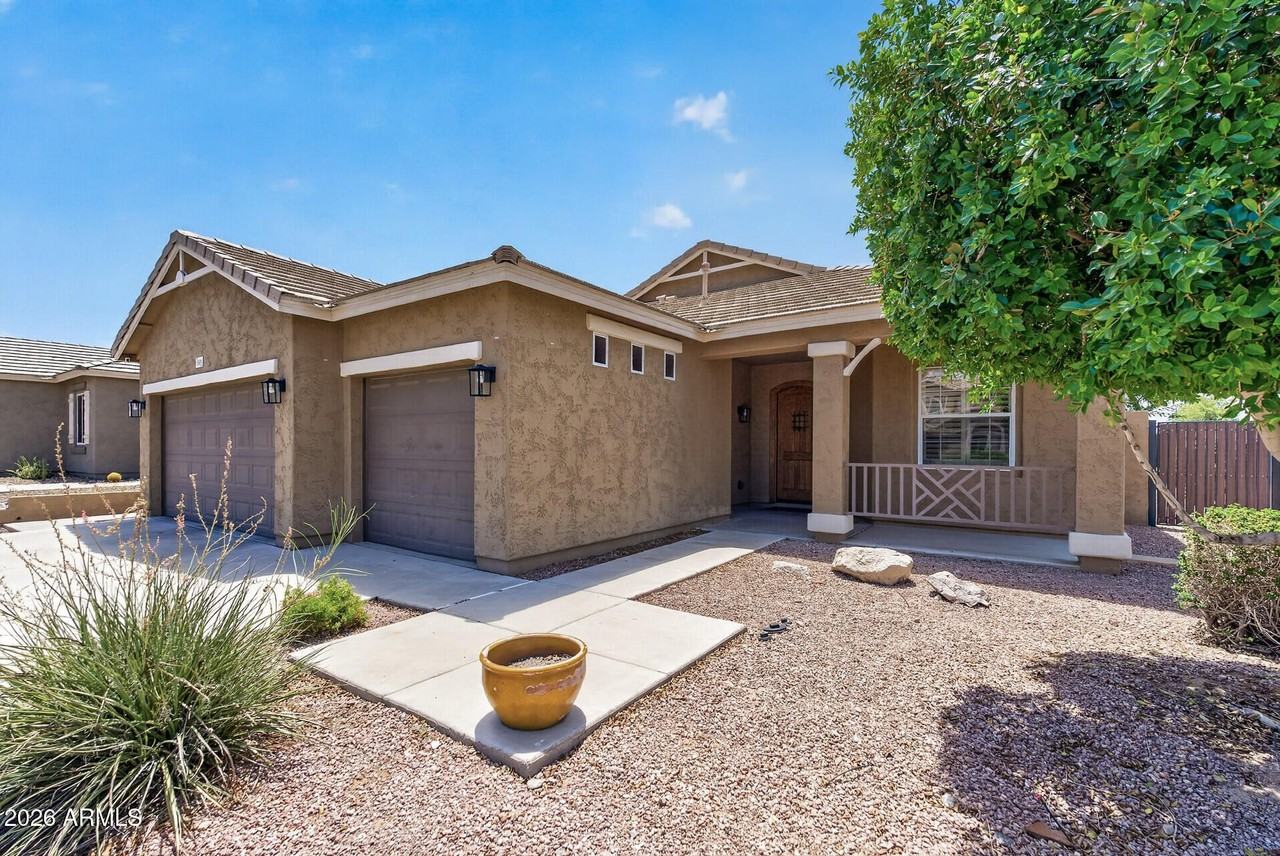 10639 W Alex Ave - Photo 4 of 50