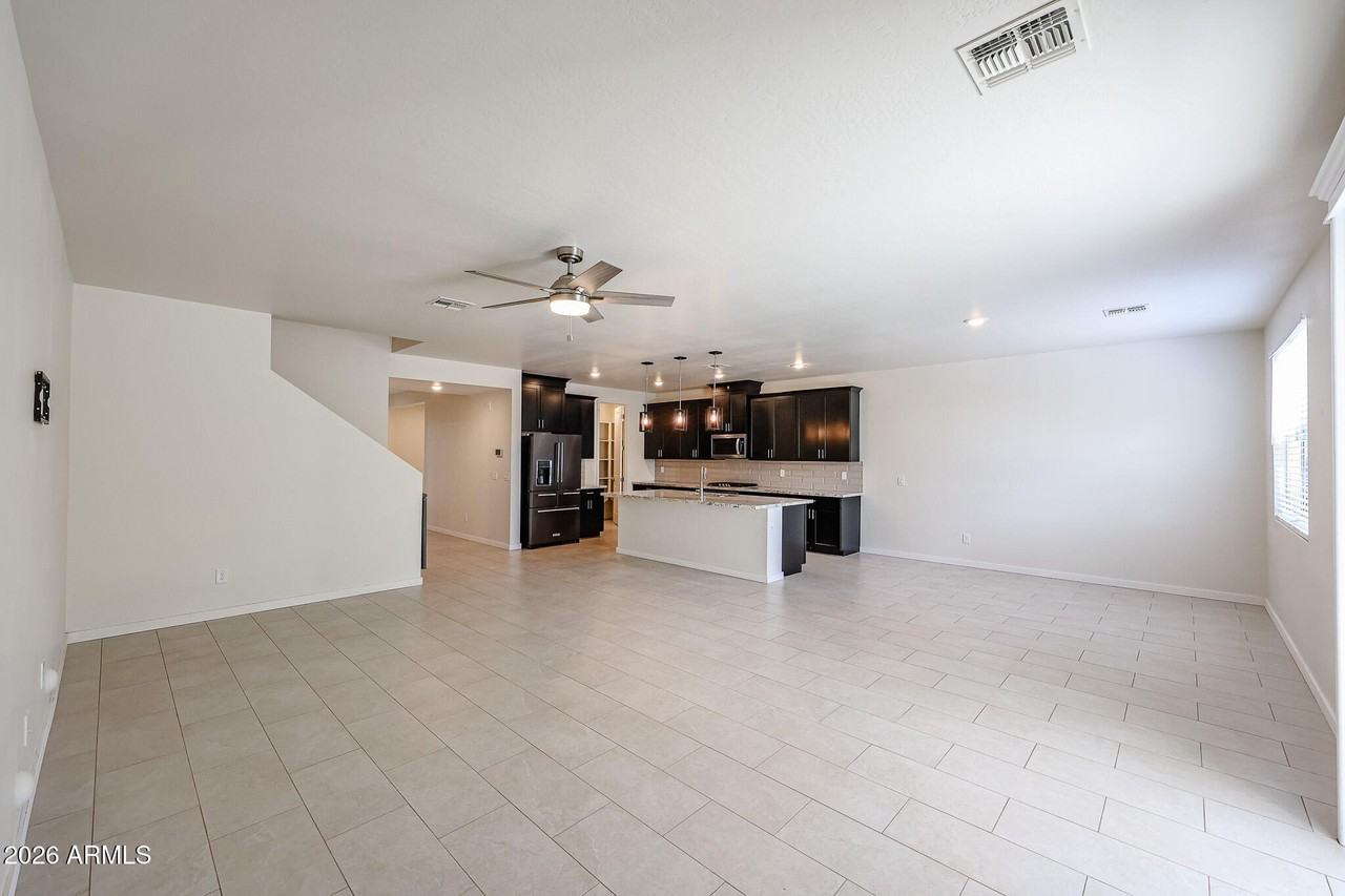 14090 W Old Oak Ln - Photo 6 of 50
