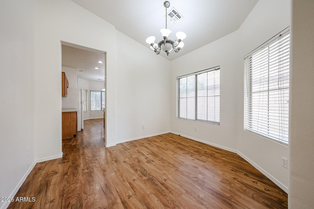 25242 N 40th Ln - Photo 7 of 35