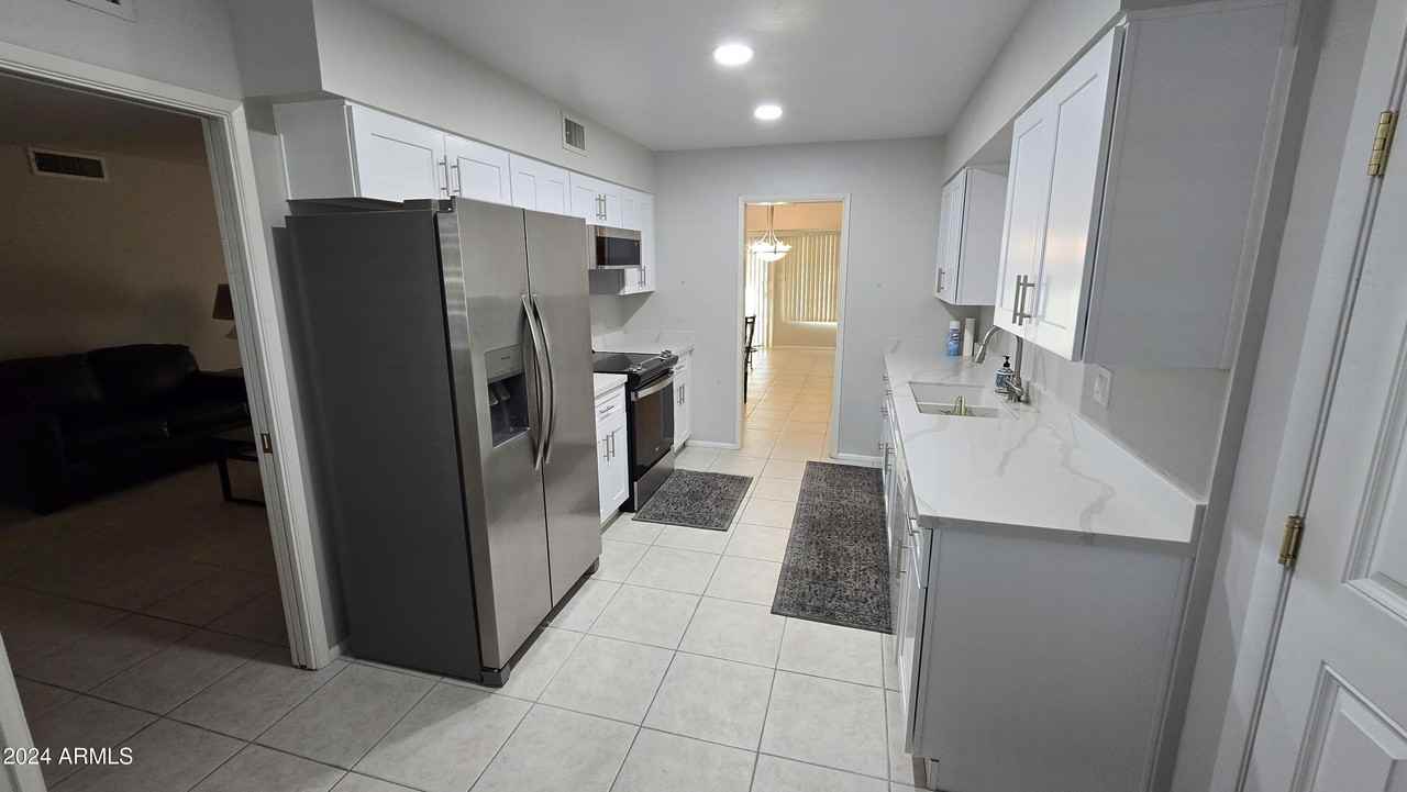 10715 W Tropicana Cir - Photo 3 of 27