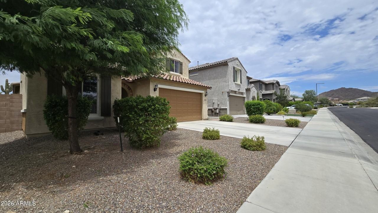 26770 N 71st Dr - Photo 4 of 49