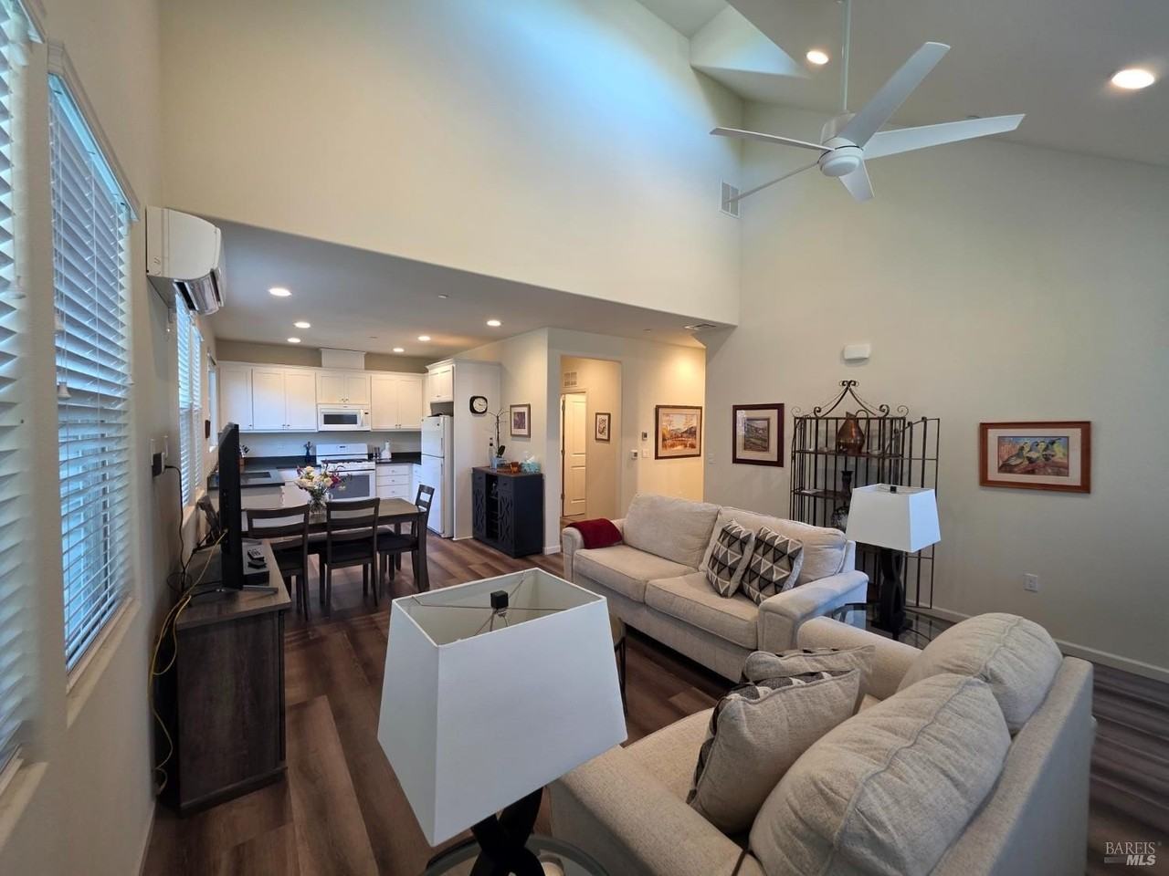 2600 1st St #G - Photo 2 of 31