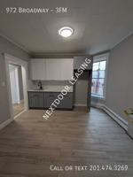 featured image of 972 Broadway #3FM