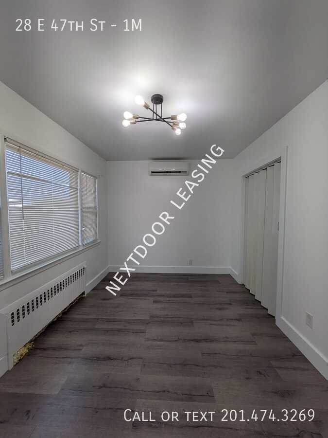 28 E 47th St #1M - Photo 7 of 12