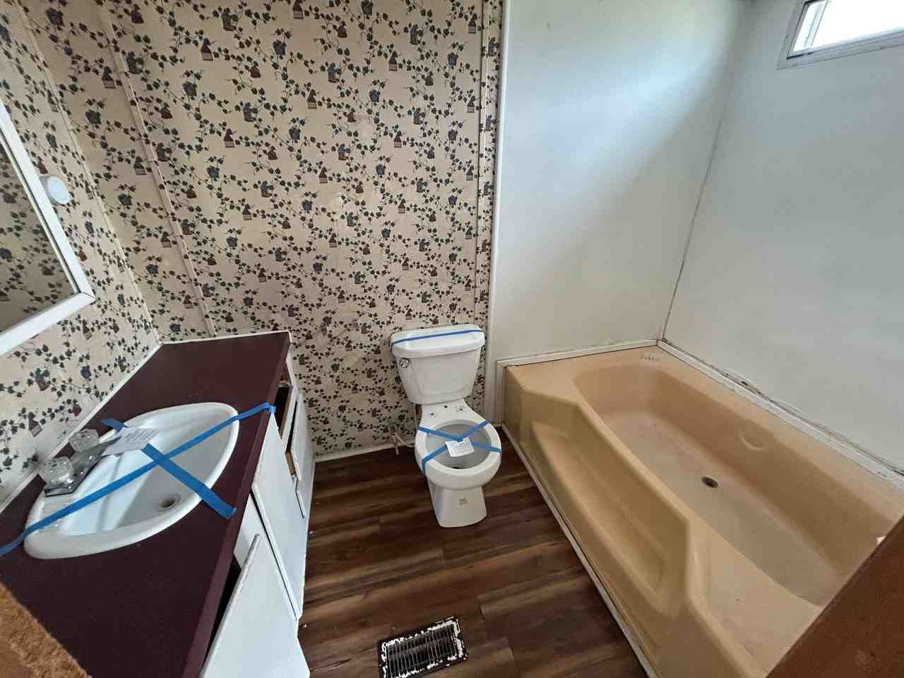 304 Reid Ct - Photo 5 of 8