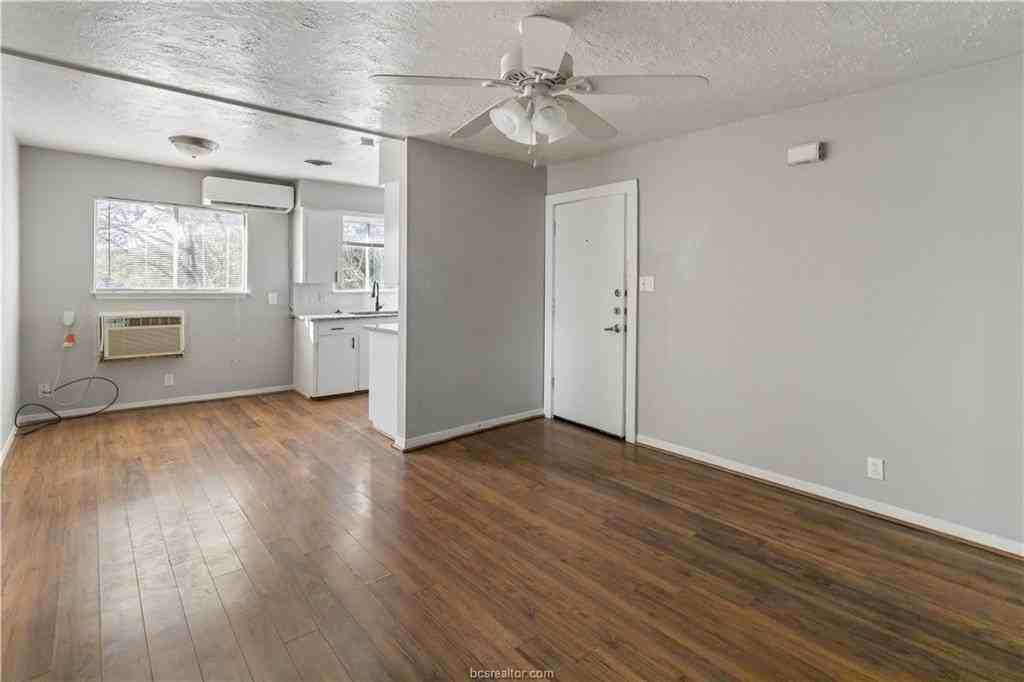 1014 E 23rd St - Photo 7 of 16