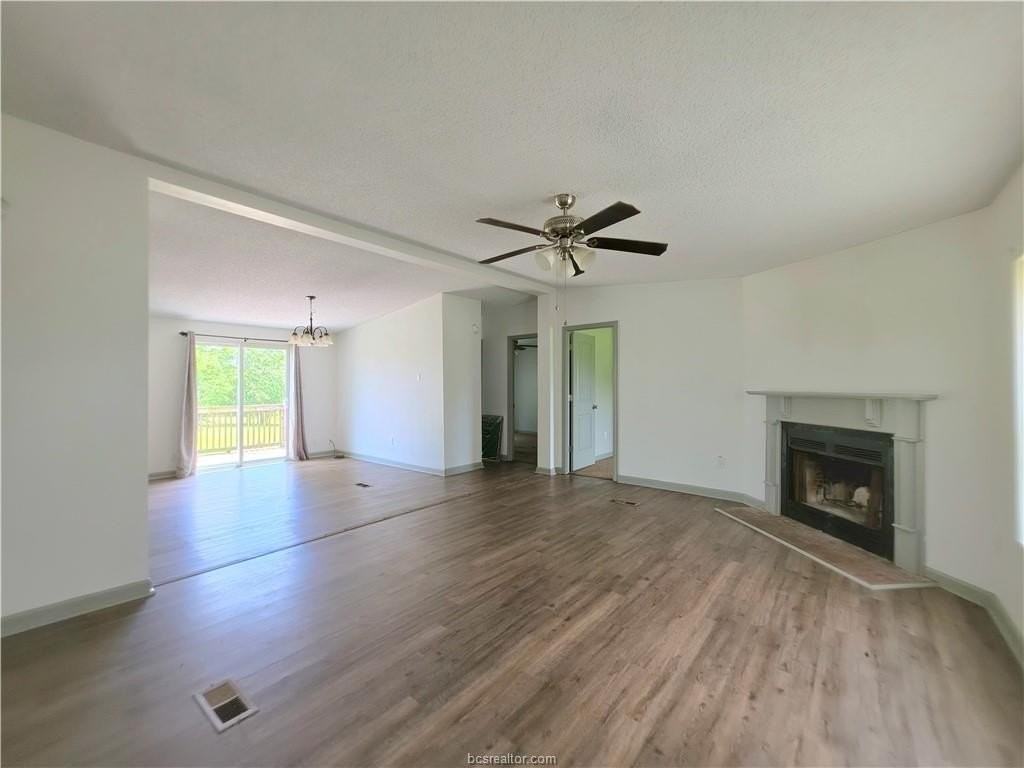 220 County Road 145 - Photo 3 of 23