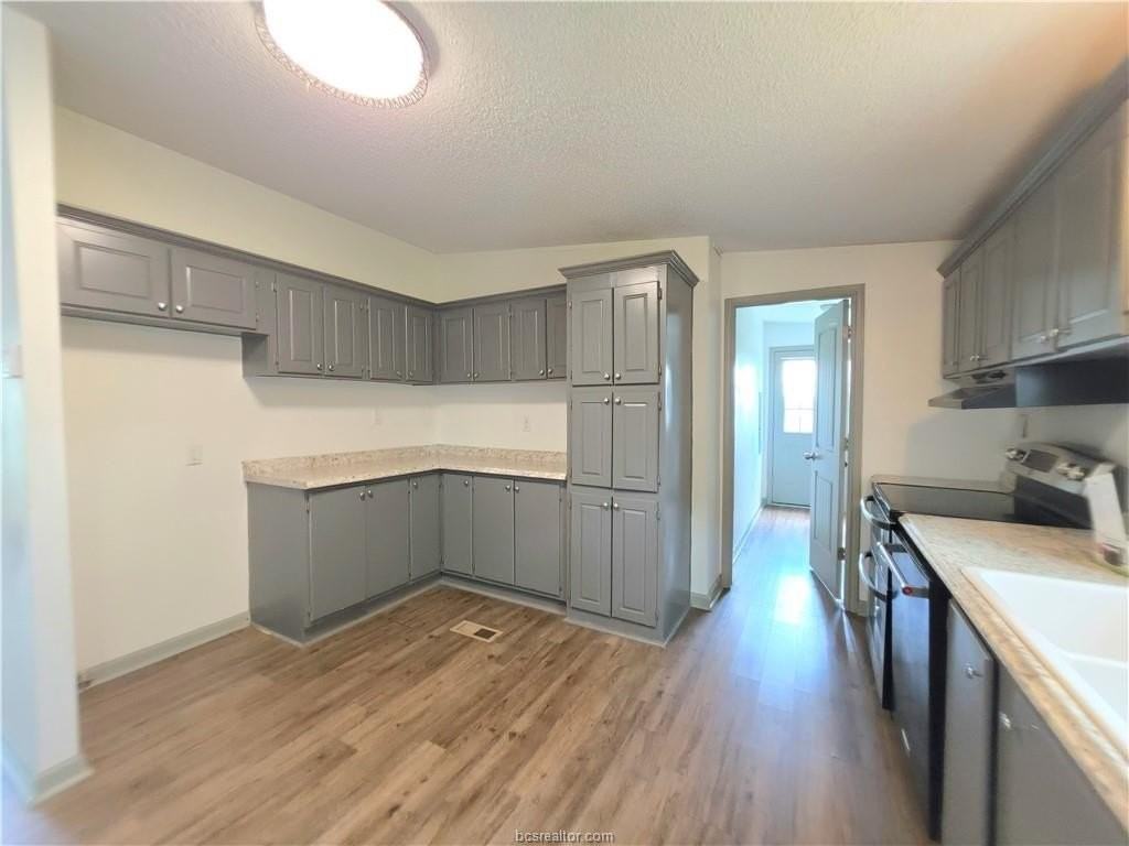 220 County Road 145 - Photo 7 of 23
