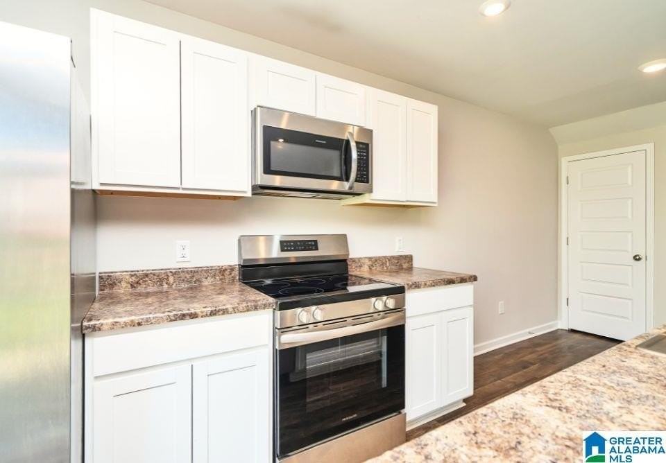 211 Driftwood Ln - Photo 6 of 19