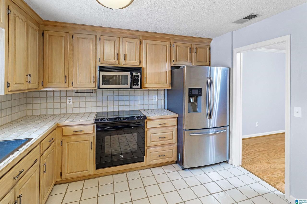 3416 Wisterwood Ln - Photo 2 of 22