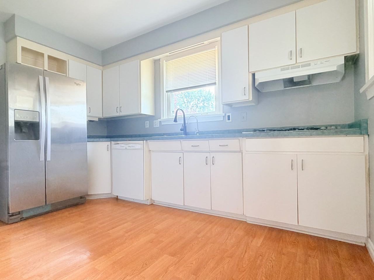 78 Massey Cres - Photo 7 of 23