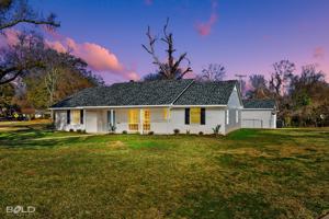 featured image of 3521 Madison Park Blvd
