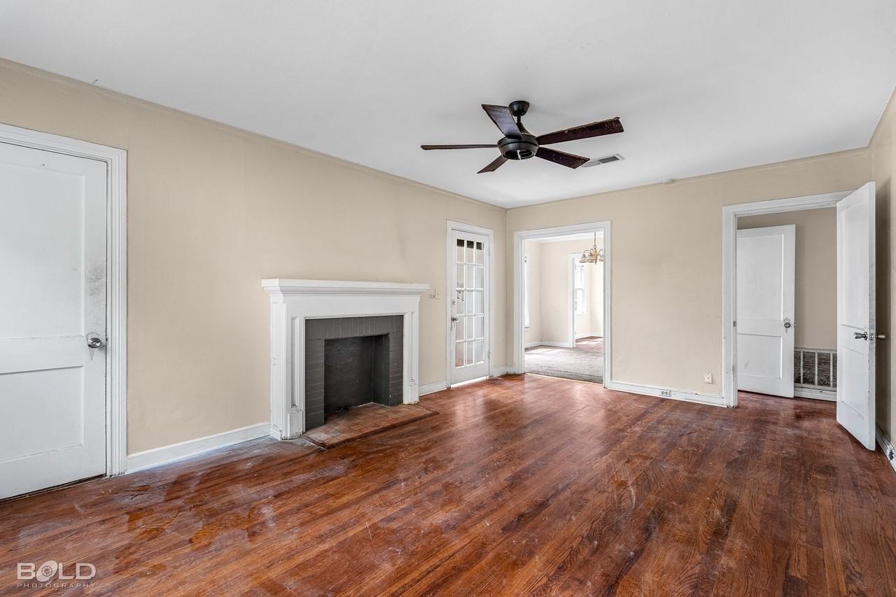 234 Boulevard St - Photo 4 of 27