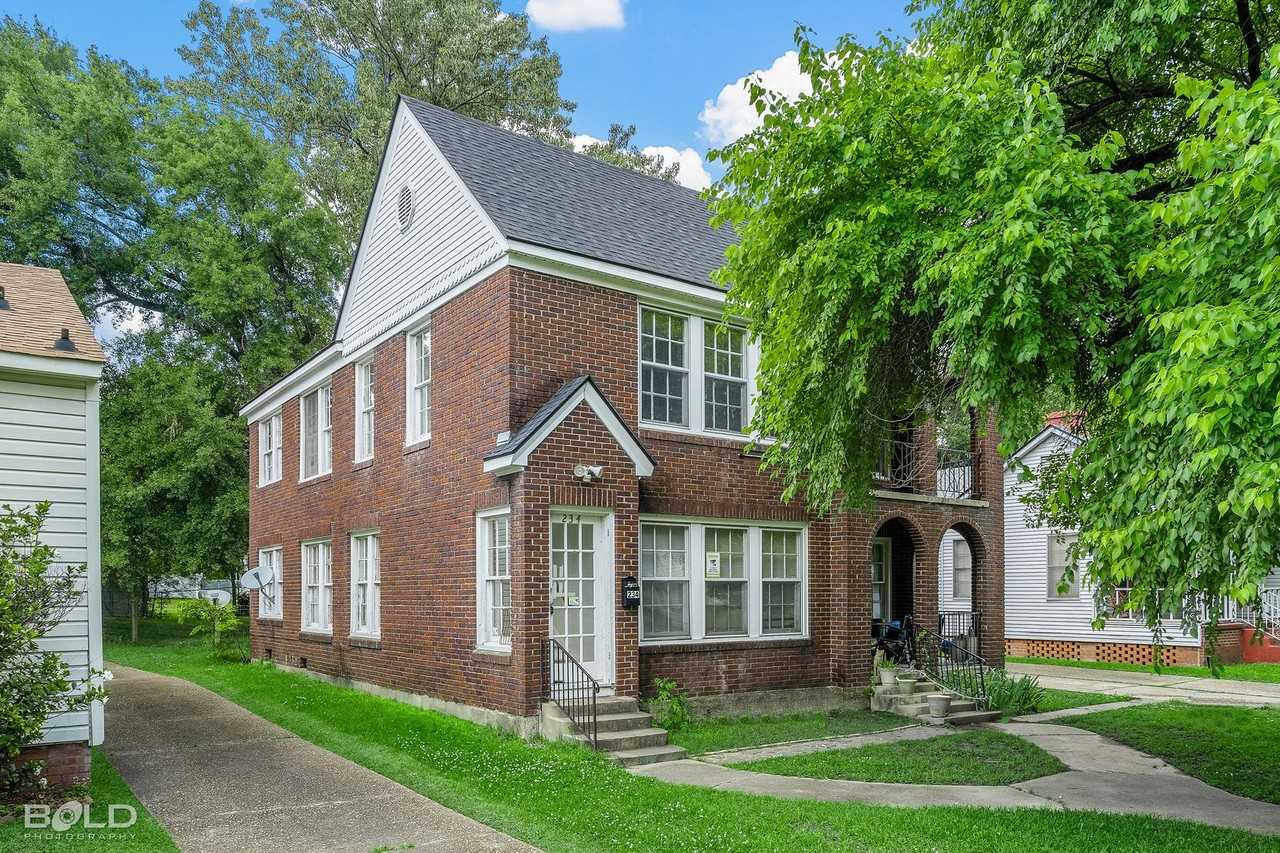 234 Boulevard St - Photo 6 of 27
