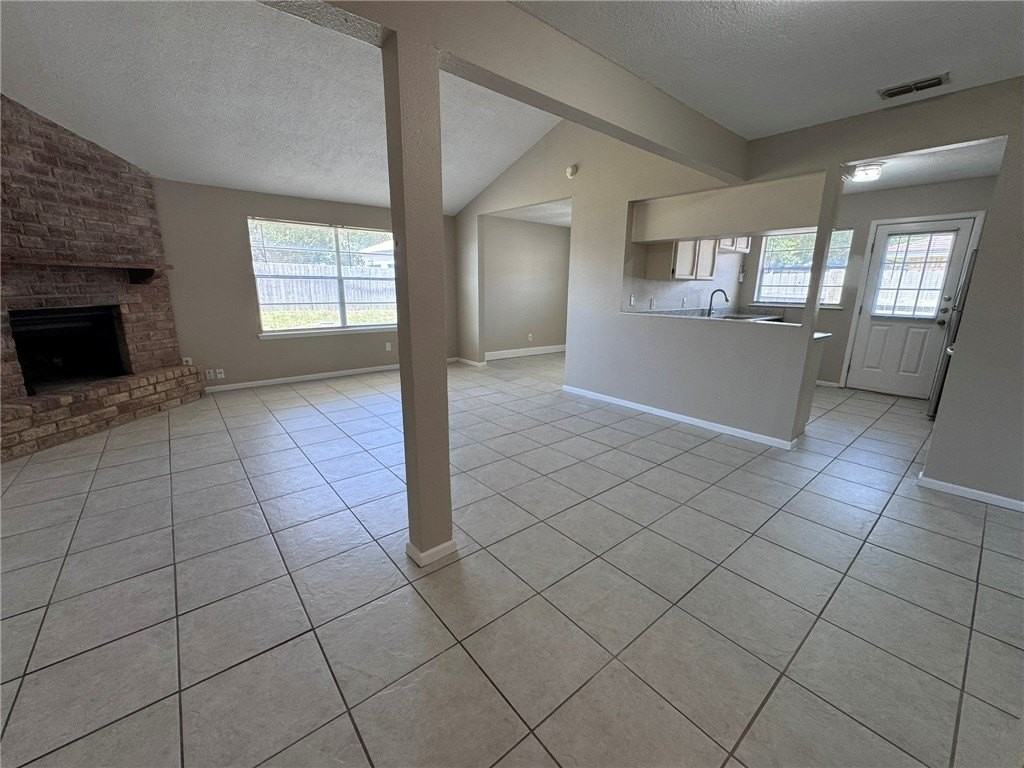 205 Clarice Dr - Photo 7 of 23