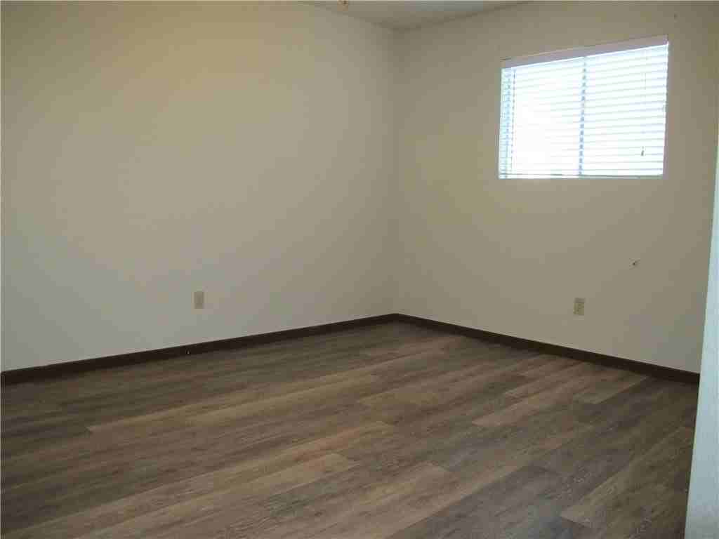3810 Brookhill Dr - Photo 6 of 14