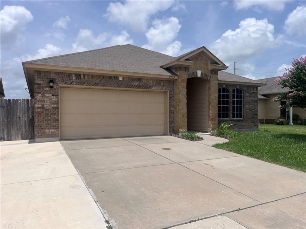 2113 Anacua St - Photo 2 of 21