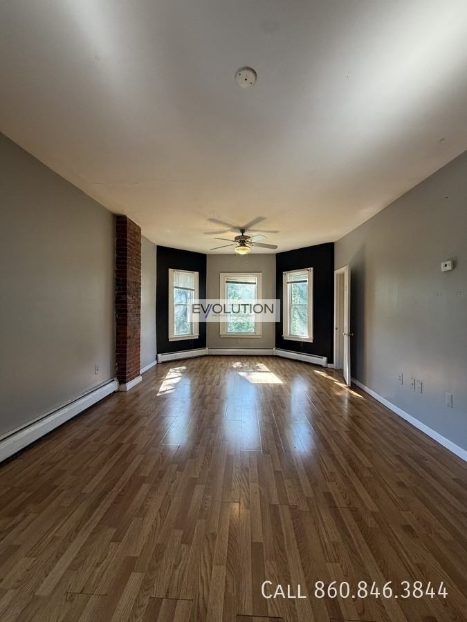 146 Park Ter #6 - Photo 4 of 10
