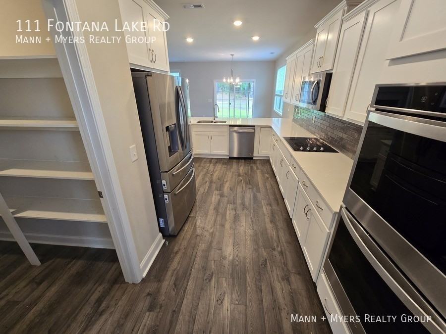 111 Fontana Lake Rd - Photo 7 of 50