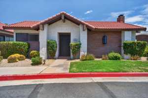 featured image of 2490 Miramonte Cir E #B