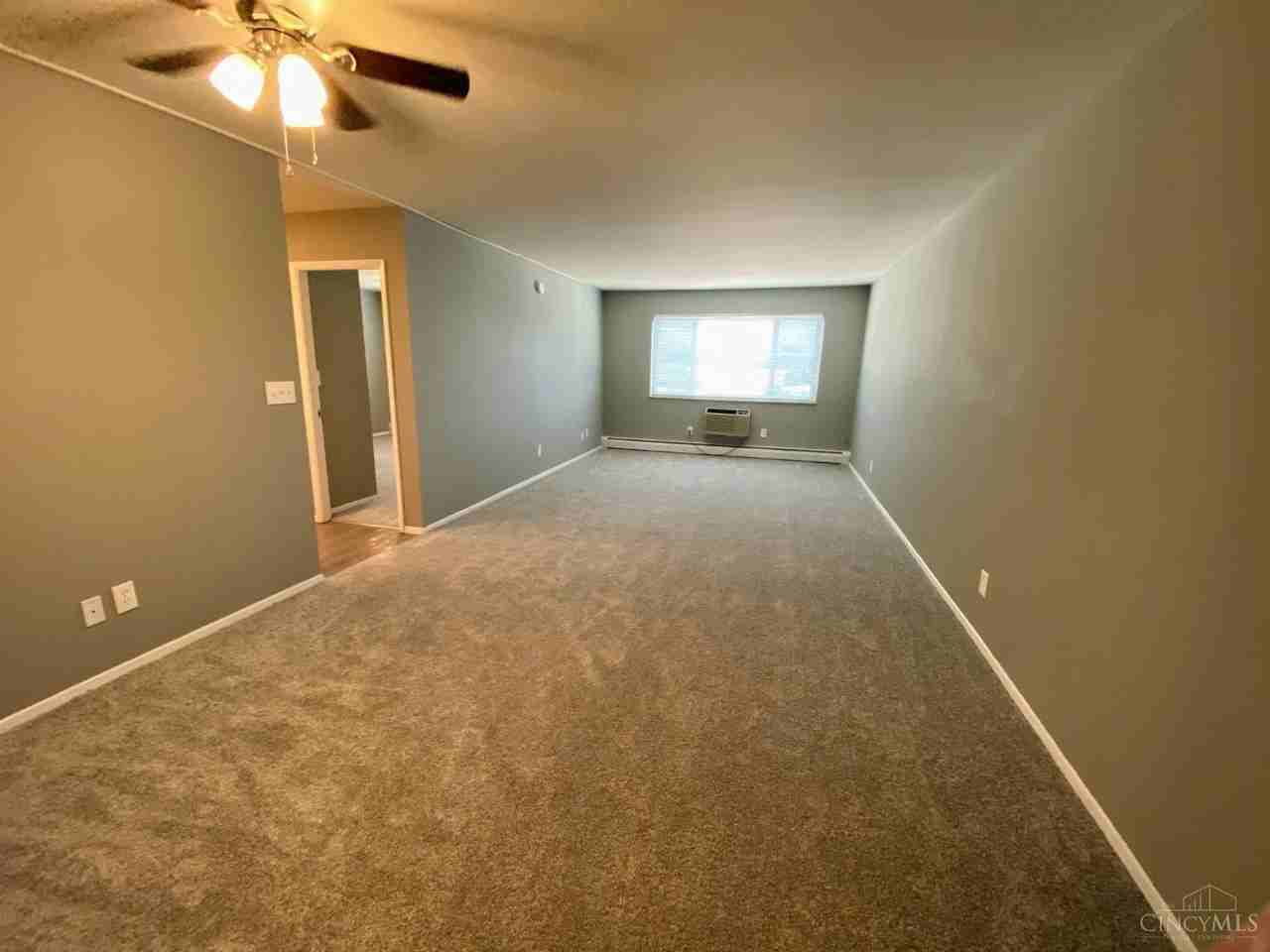 4960 Ridge Ave #504 - Photo 3 of 10